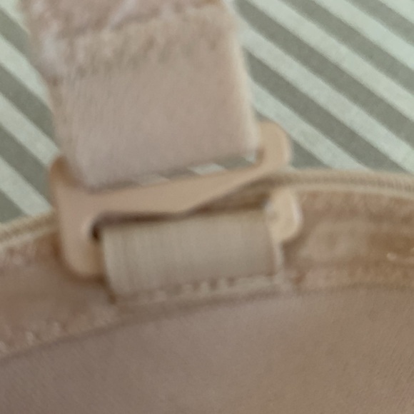 Wacoal Red Carpet Strapless Underwire Bra Size 32DD - Picture 6 of 7